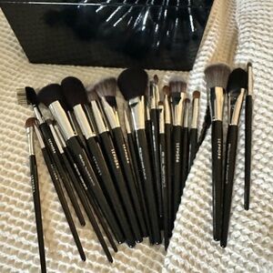 Sephora Brush Set of 25